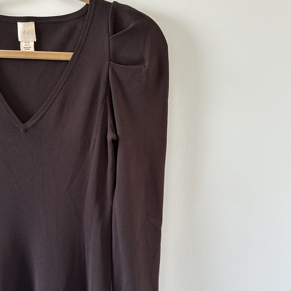 H&M premium maxi dress in size XS in dark brown color - Picture 6 of 7